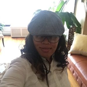 Meet your Posher, Talia